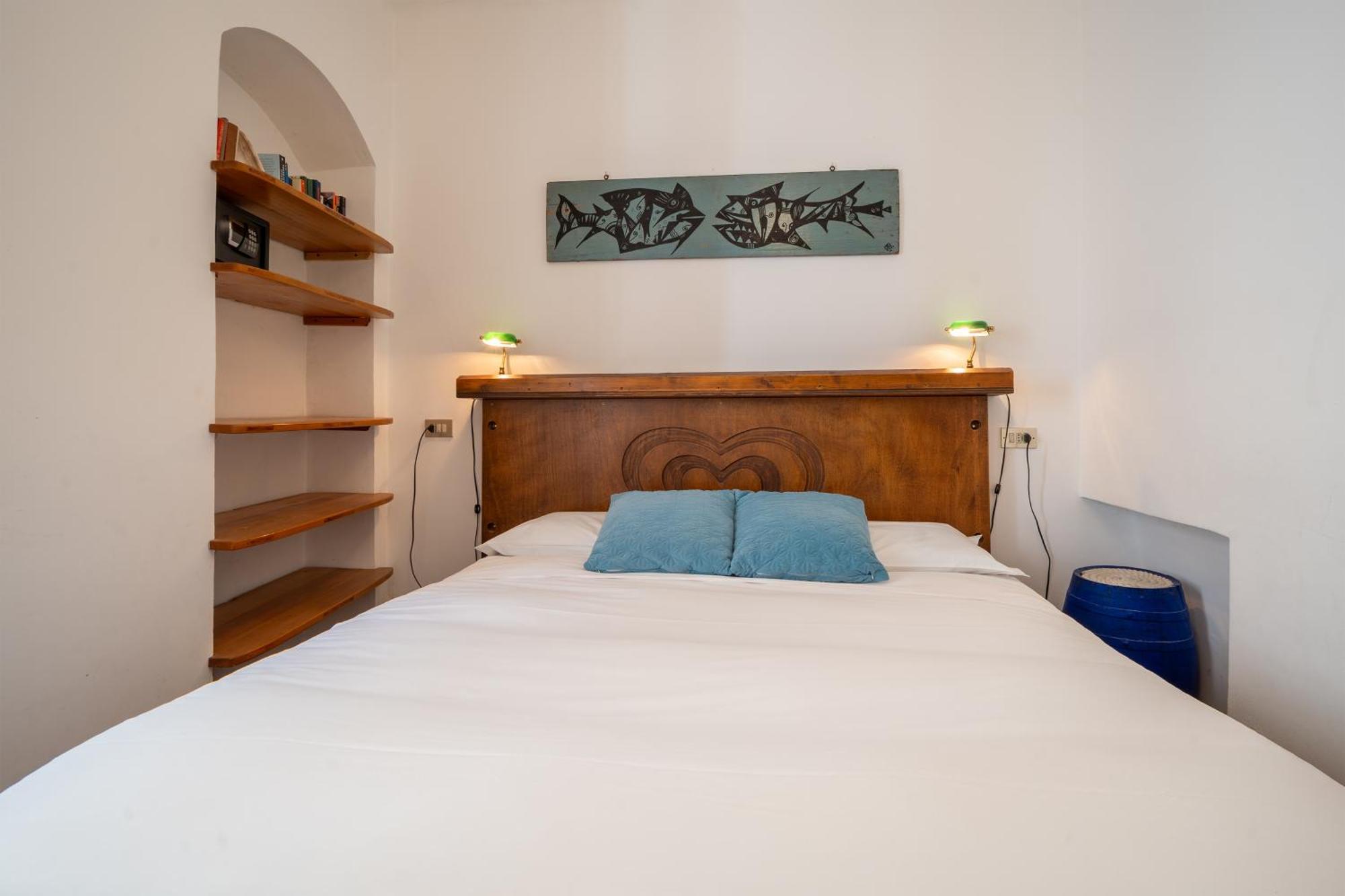 Ferienwohnung Casa Del Subacqueo. Amazing Terrace With Sea View. Wi-Fi Bordighera Exterior foto